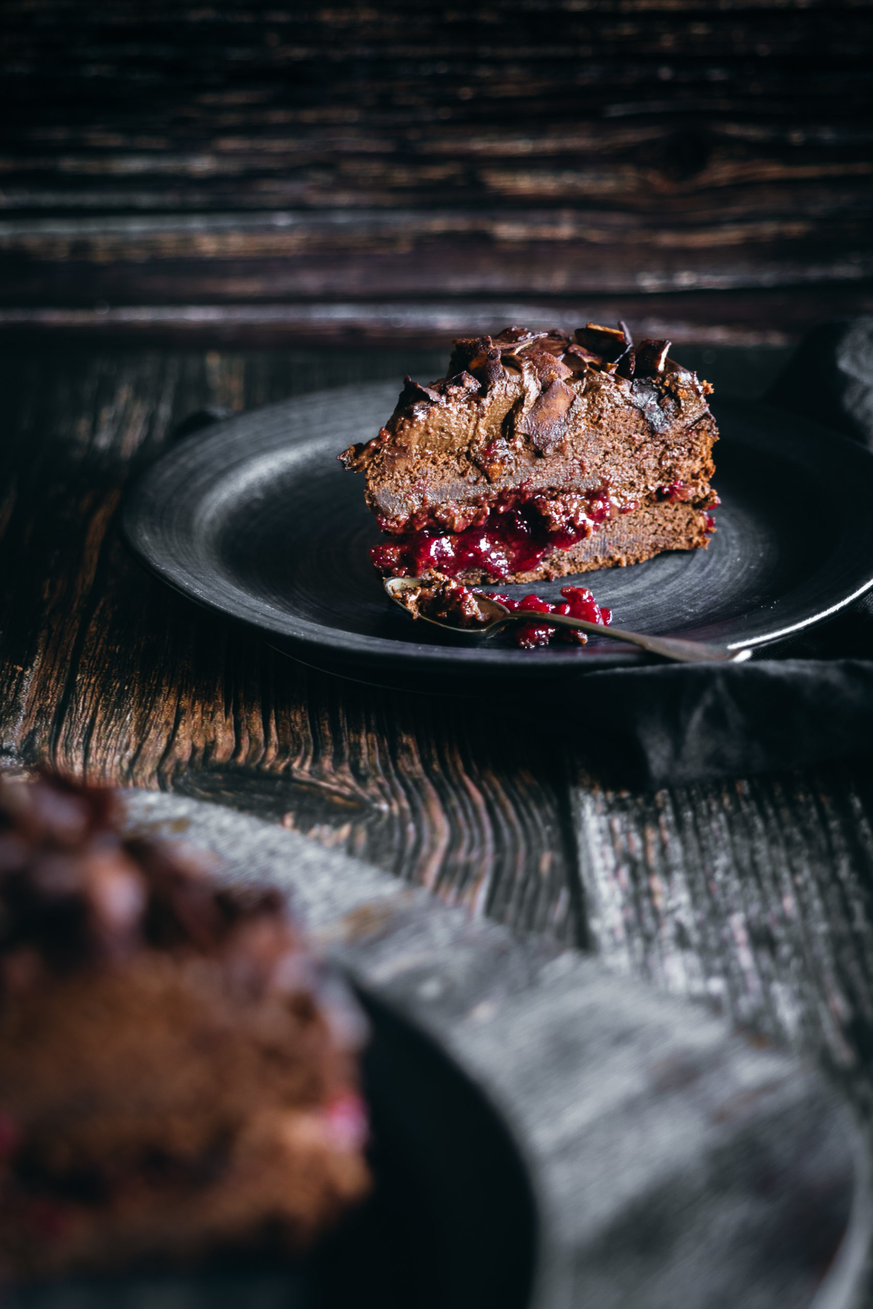 Chocolate Tart photography by Zuzana Rainet food photographer, Bratislava Slovakia