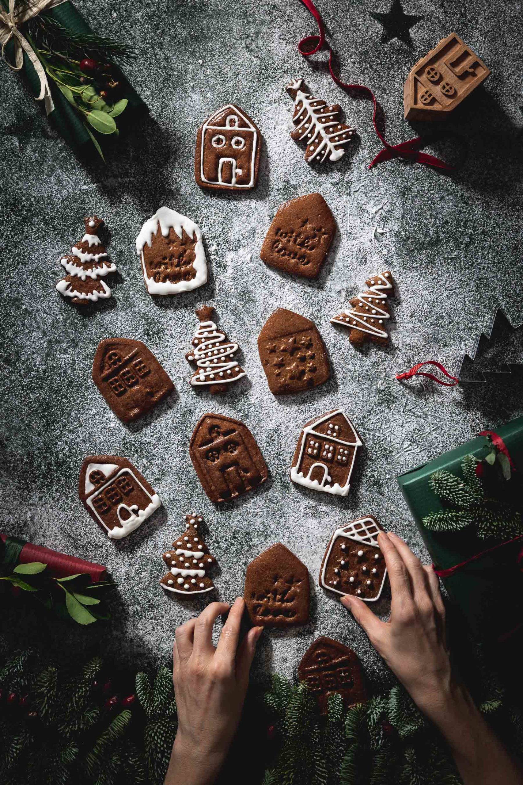 Gingerbread Christmas cookies photography by Zuzana Rainet food photographer from Bratislava Slovakia