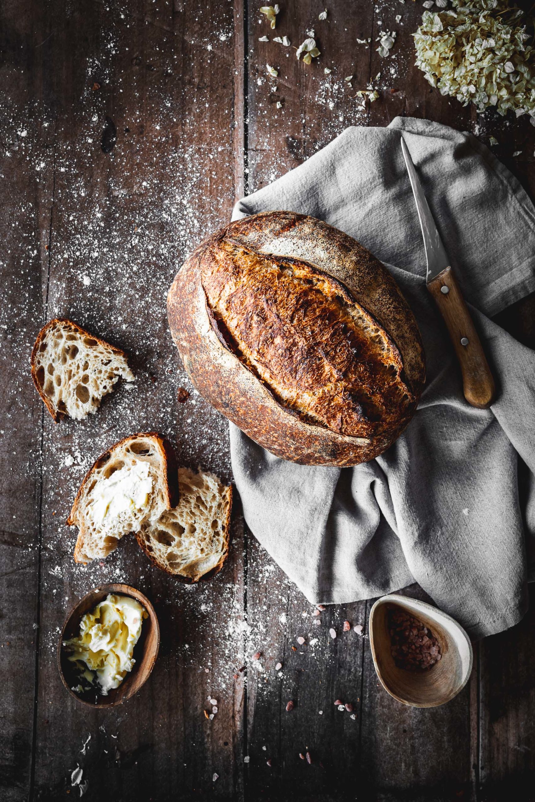 Sourdough bread photography by Zuzana Rainet